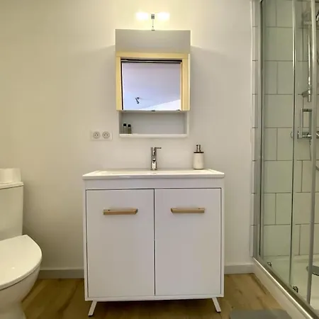 Chaleureux T3 Avec Terrasse/ Proche Valence Апартаменты Сен-Пере