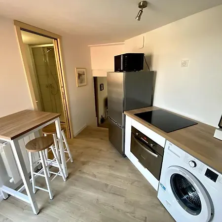 Chaleureux T3 Avec Terrasse/ Proche Valence *
